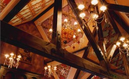 castlelane_limerick_03_lounge_ceiling_paintwork